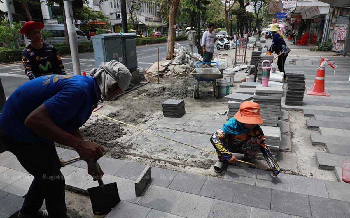 Bangkoks buergersteige erhalten ein facelifting