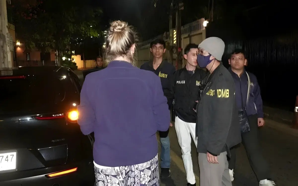 Franzoesche bandenanfuehrerin wegen entfuehrung eines 7 jaehrigen thailaendischen maedchen verhaftet