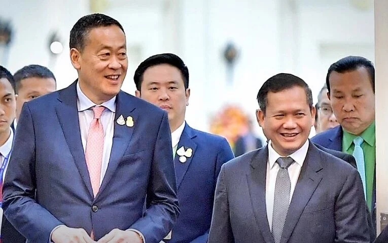 Kambodschanischer premierminister besucht thailand mit dem ziel den seestreit zu loesen