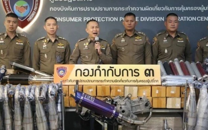 Landesweite razzia bremst illegale auspuffrohre aus und schraenkt strassenrennen in thailand ein