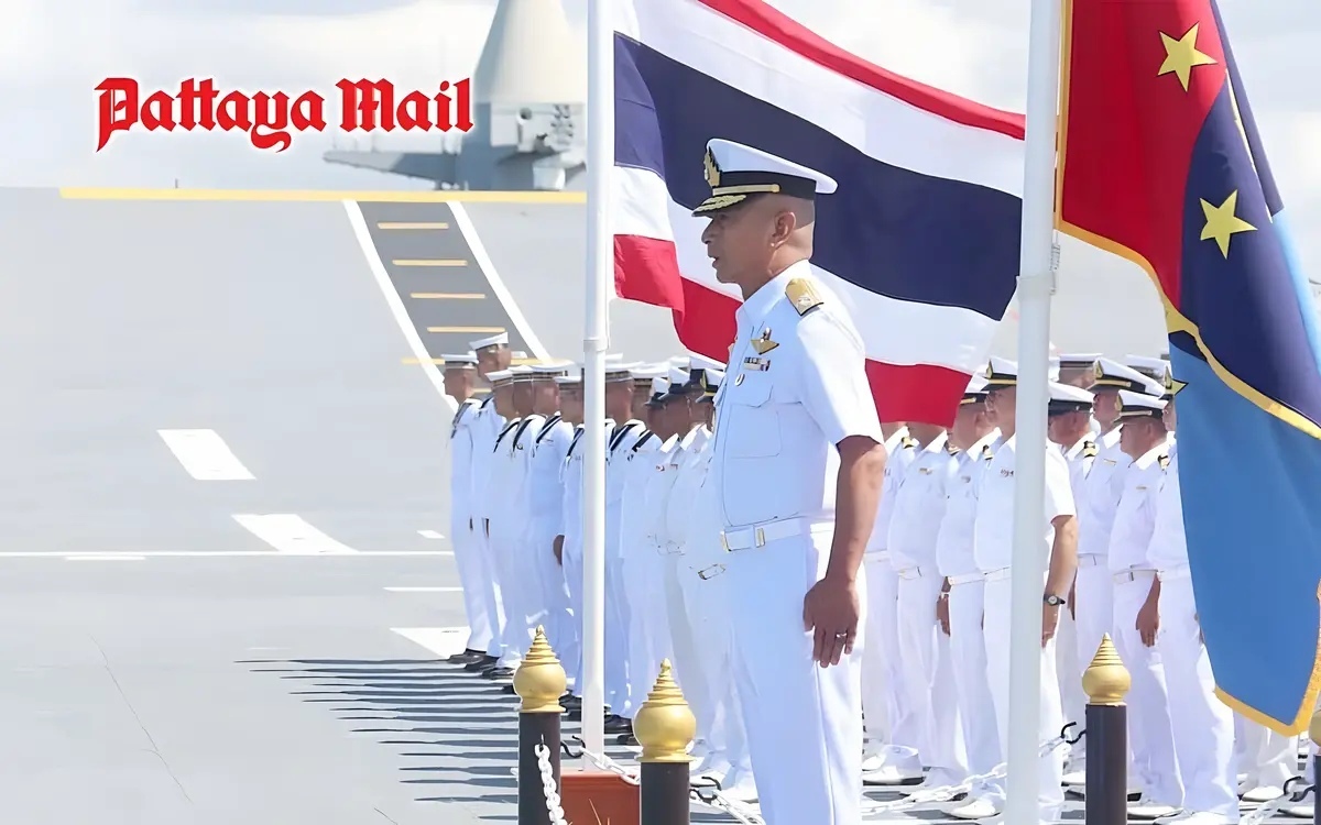 Oberbefehlshaber der thailaendischen streitkraefte verabschiedet sich von der marine pattaya mail