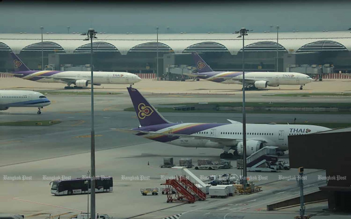 Thai airways entschuldigt sich fuer verbrennung eines passagiers mit heissem kaffee