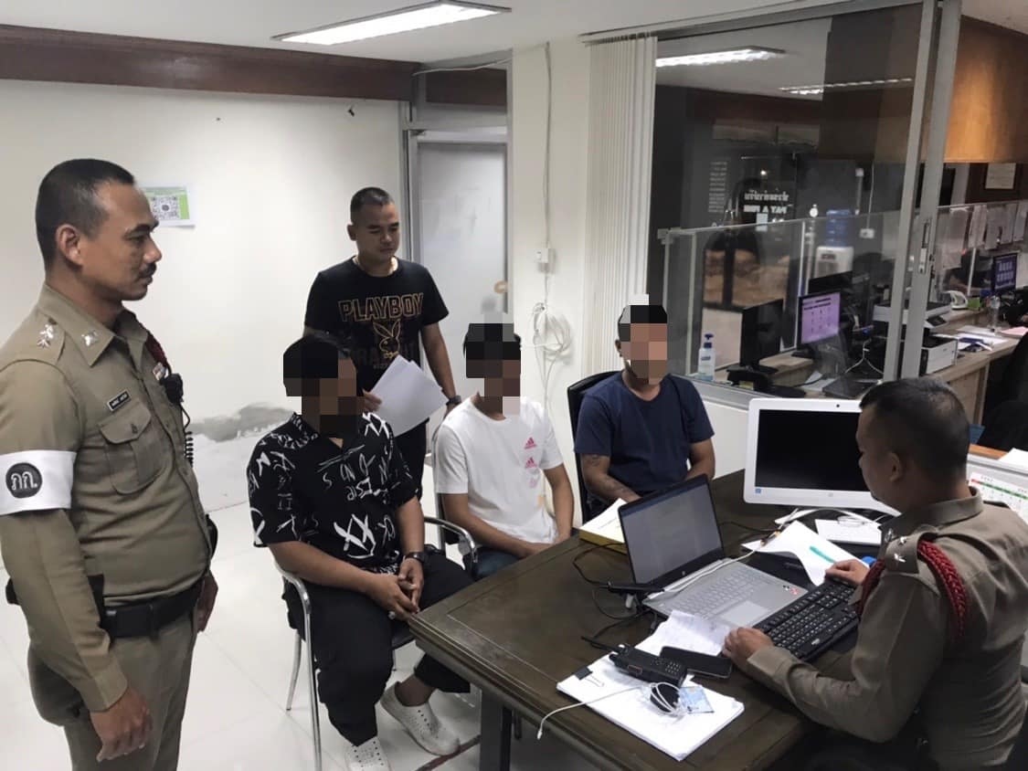 3 tuk tuk fahrer in patong nach ueberfall auf tourist angeklagt