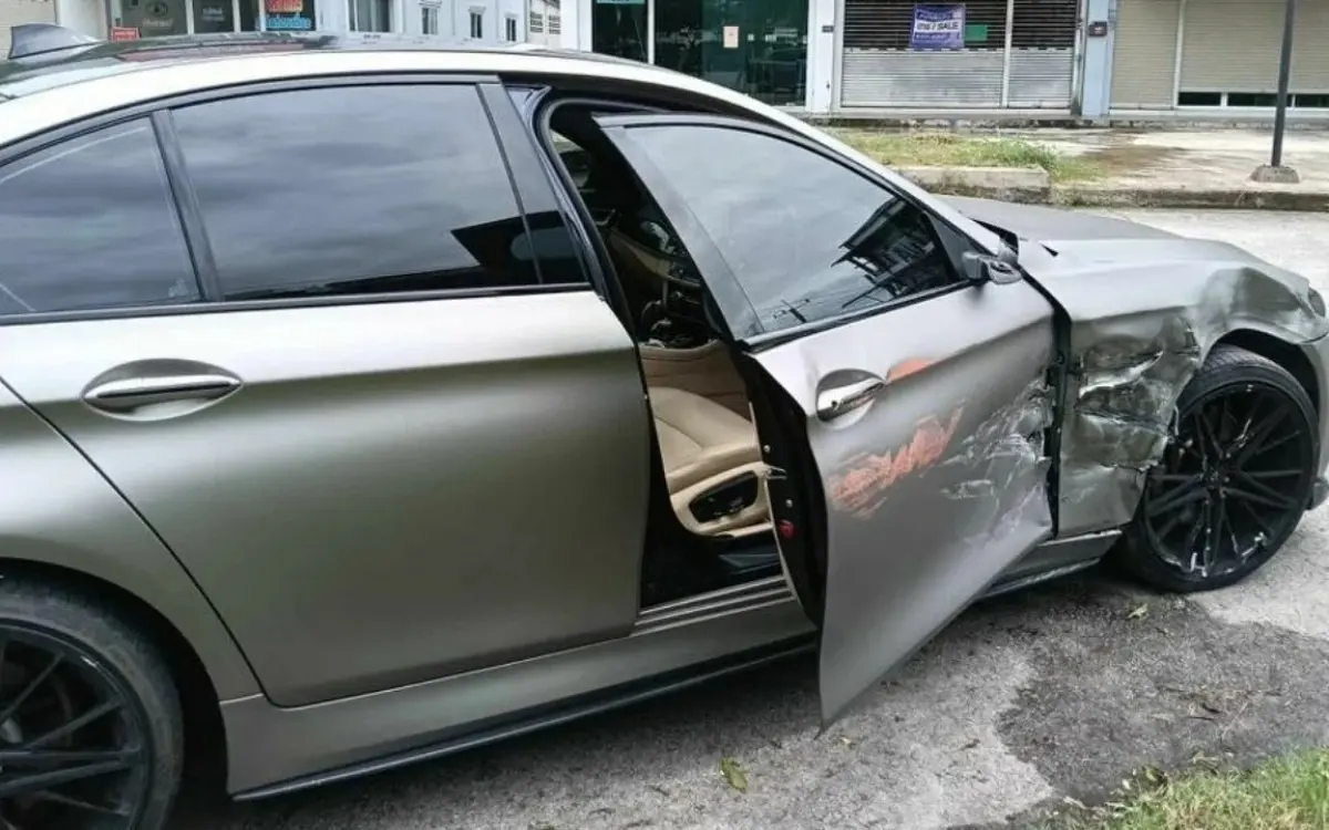 Alkohol-Crash in Thailand – Polizei lehnt Schmiergeld eines Ausländers ab