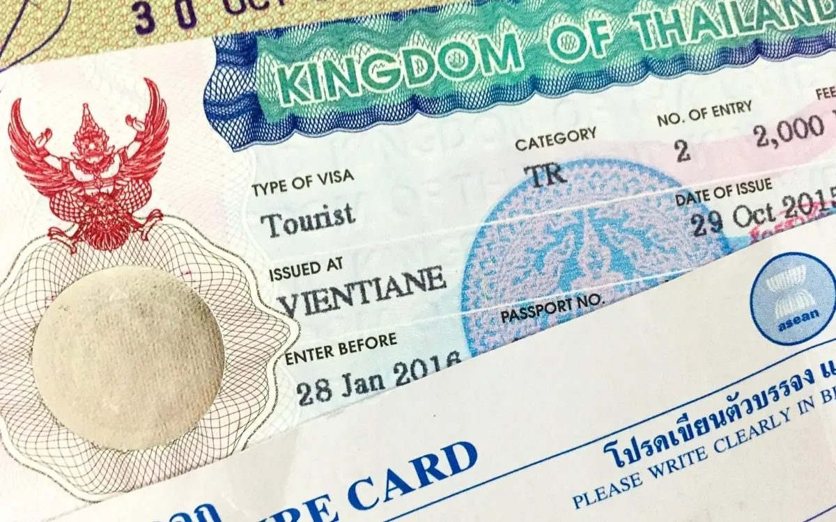 Aufklärung gefordert: Wie viele gefälschte Visa sind noch im Umlauf in Thailand – Ausländer in Haft
