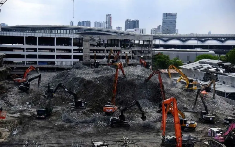 Bangkoks einsturz 47 tote 30 weitere in truemmern vermutet 74113faa