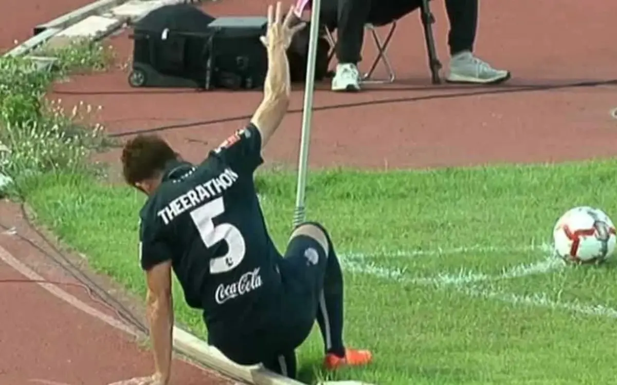 Buriram united ueberrascht mit 3 1 sieg ueber titelverteidiger bg pathum united im thai league cup ec41d5f6