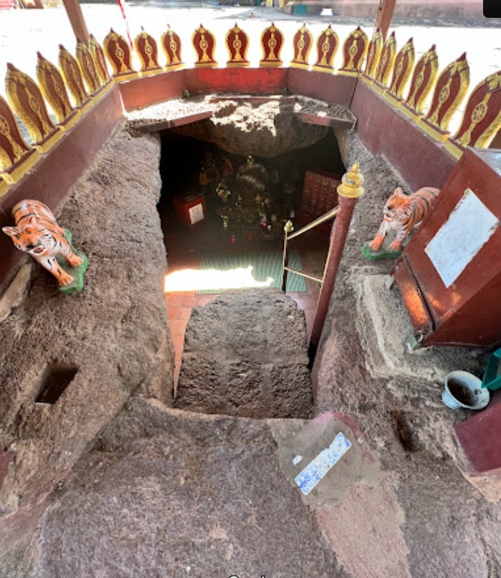 Die verehrung der buddha fussabdruecke in den heiligen tempelanlagen thailands 08021d01