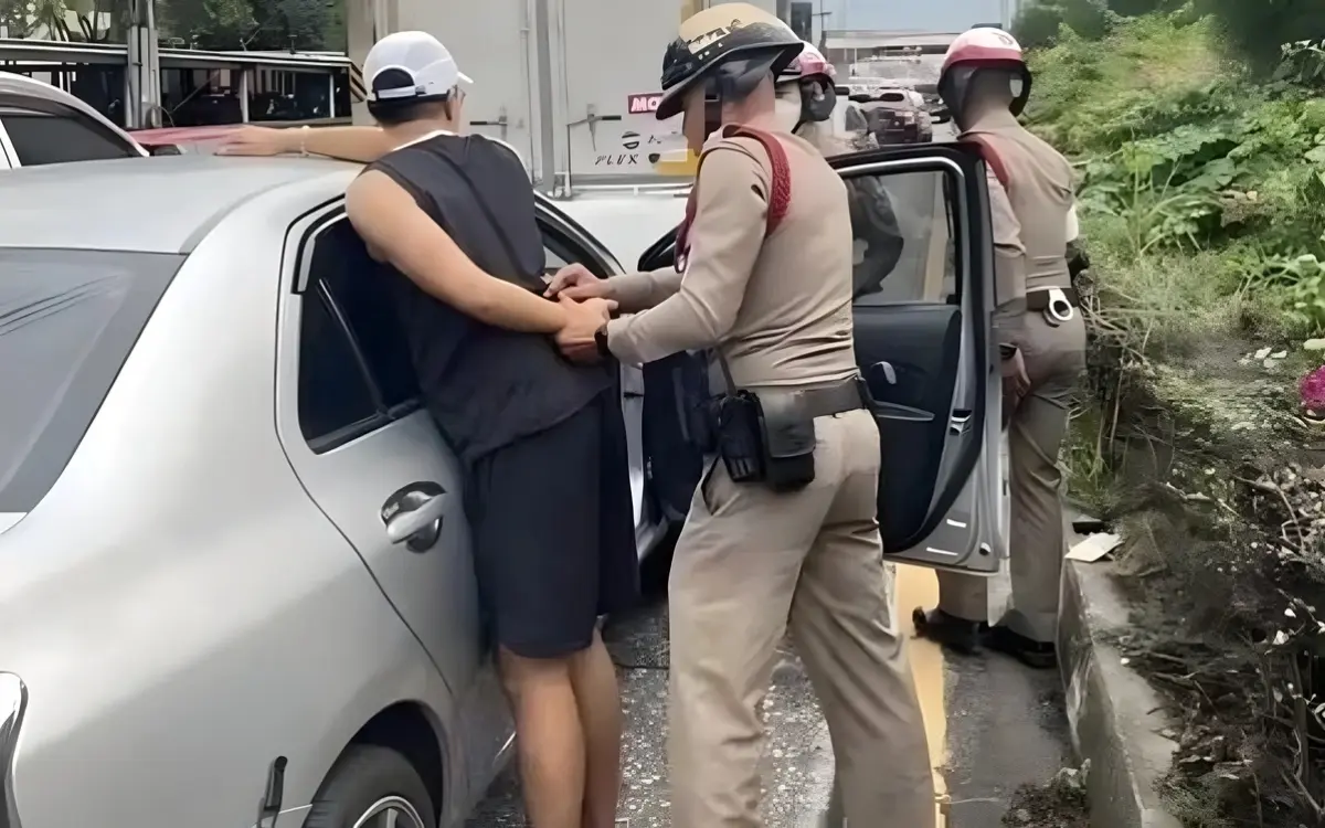 Dreister Goldkettendieb in Chiang Mai festgenommen: Fluchtversuch scheitert im Stau