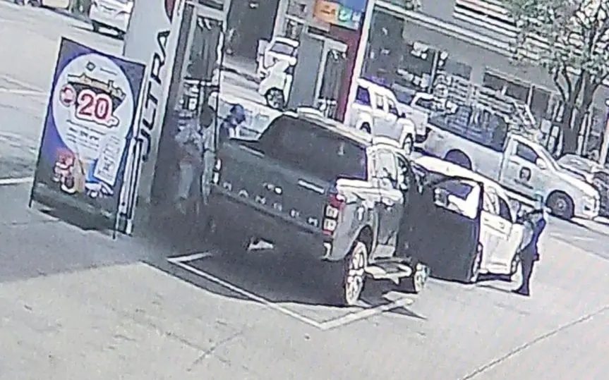 Ehemaliger polizist sorgt fuer aufsehen fahrzeugdiebstahl und verfolgung durch mehrere provinzen 018119af