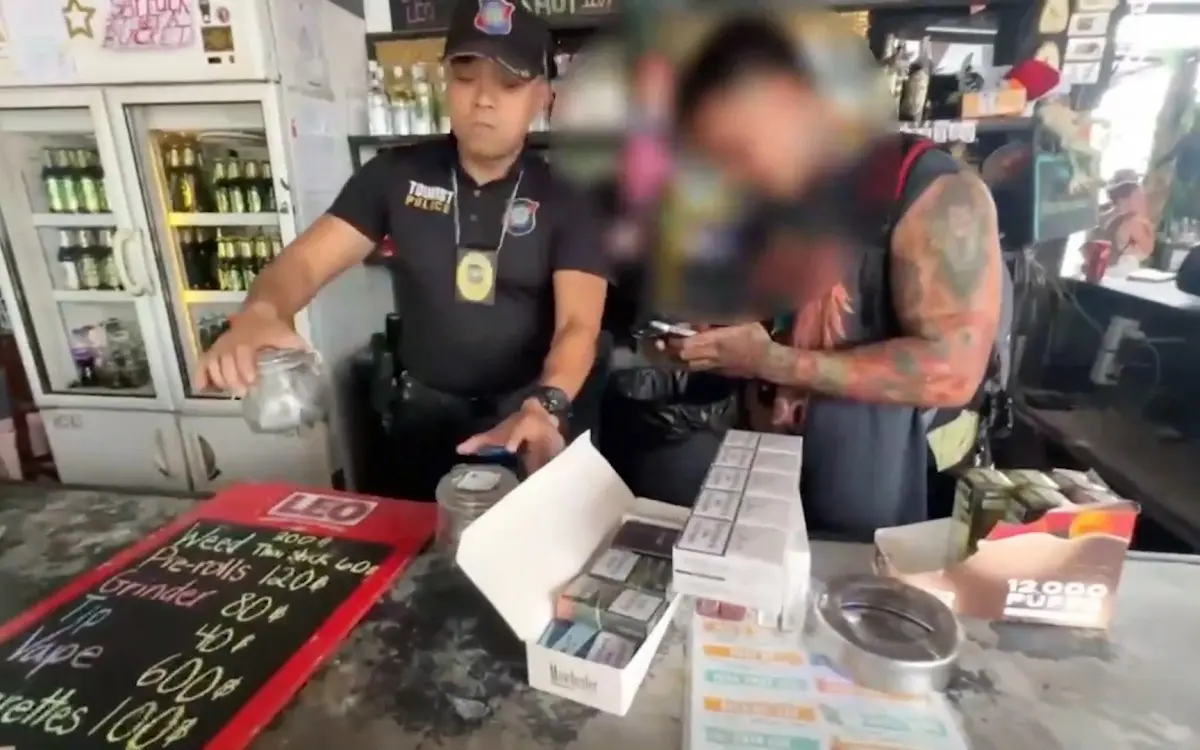 Entdeckung eines illegalen auslaendischen tabak rings in luxusresort auf koh phangan 7f7d88db