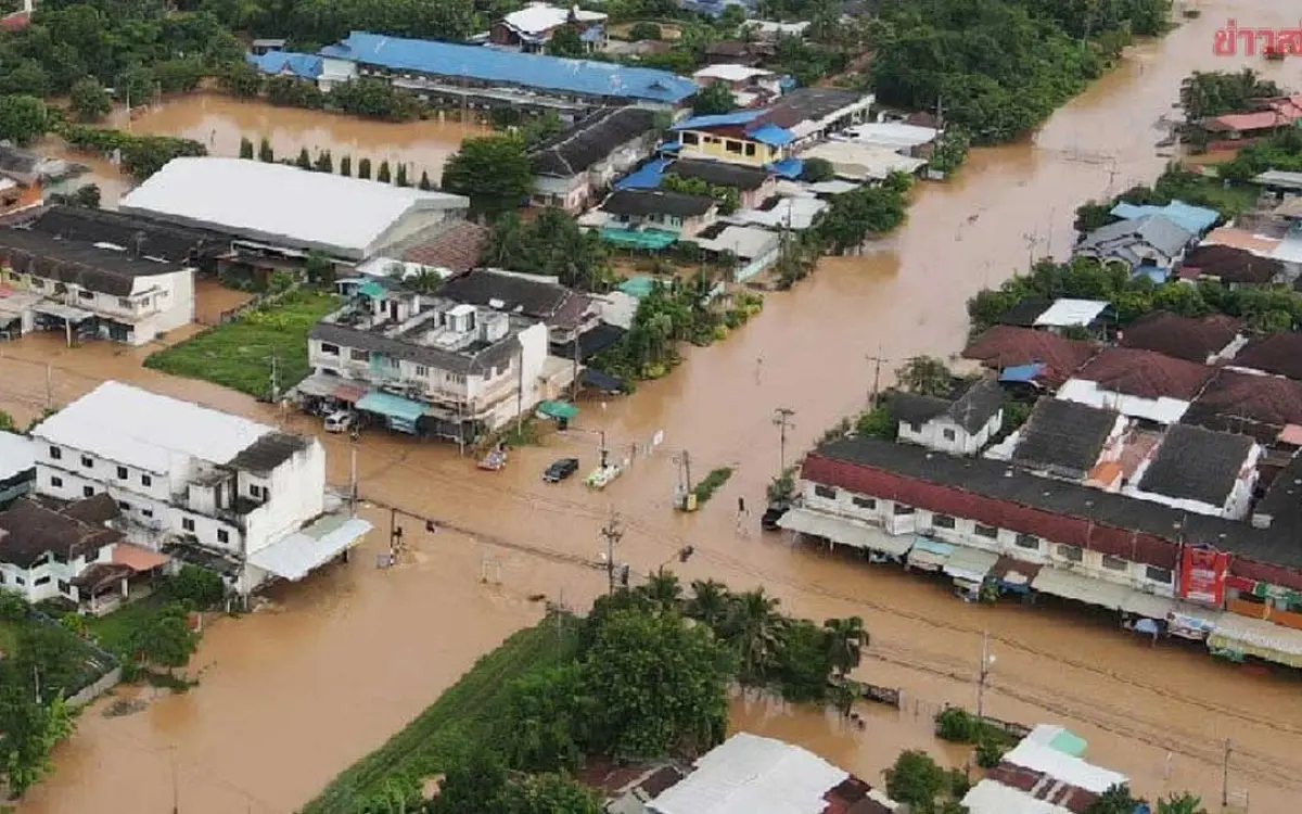 Erdrutsche und Sturzfluten bedrohen 15 Provinzen – Katastrophe lauert in Thailand