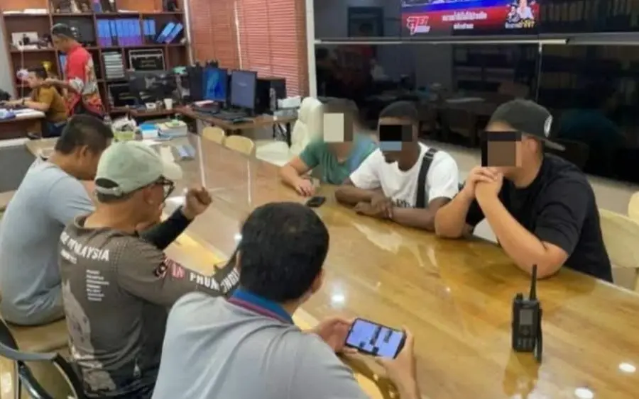 Festnahme britischer touristen in phuket polizei ermittelt in vorfall mit fahrerflucht und cf729129
