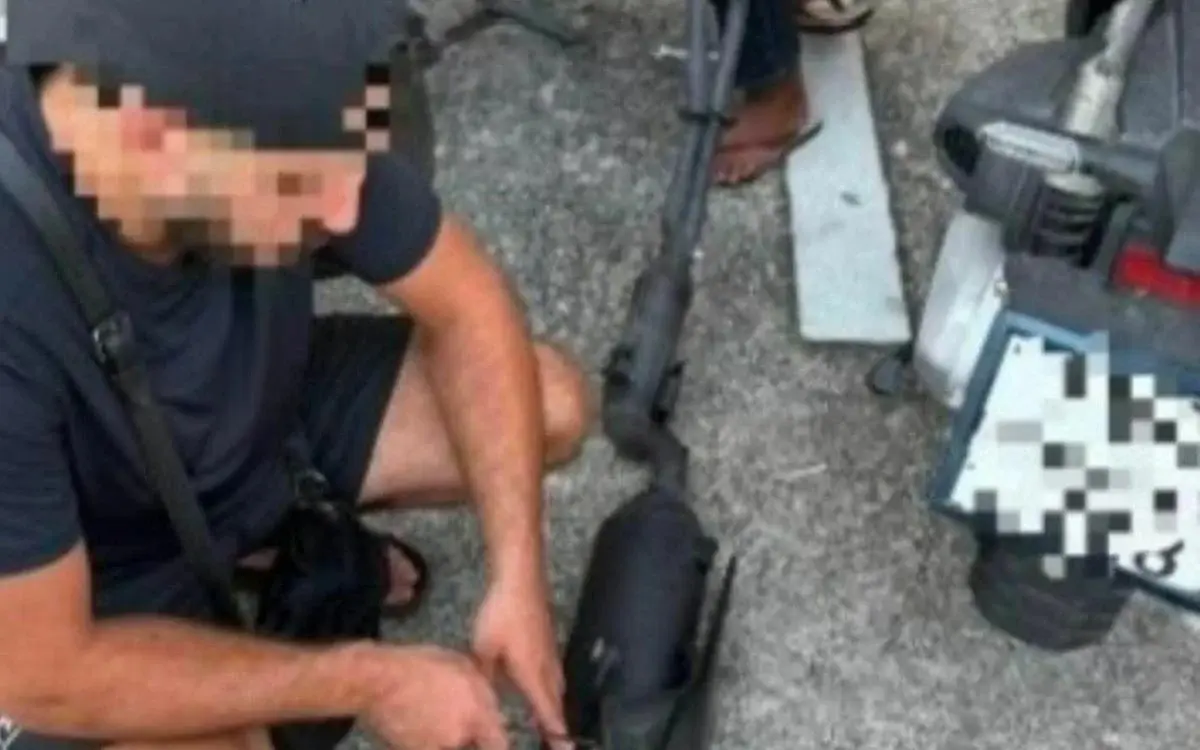 Festnahmen in phuket drei auslaender wegen unerlaubter motorradumbauten festgesetzt 68337204