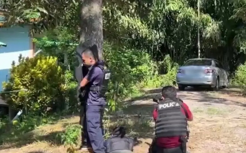 Frau ueberredet killer zur aufgabe 5b4fec80