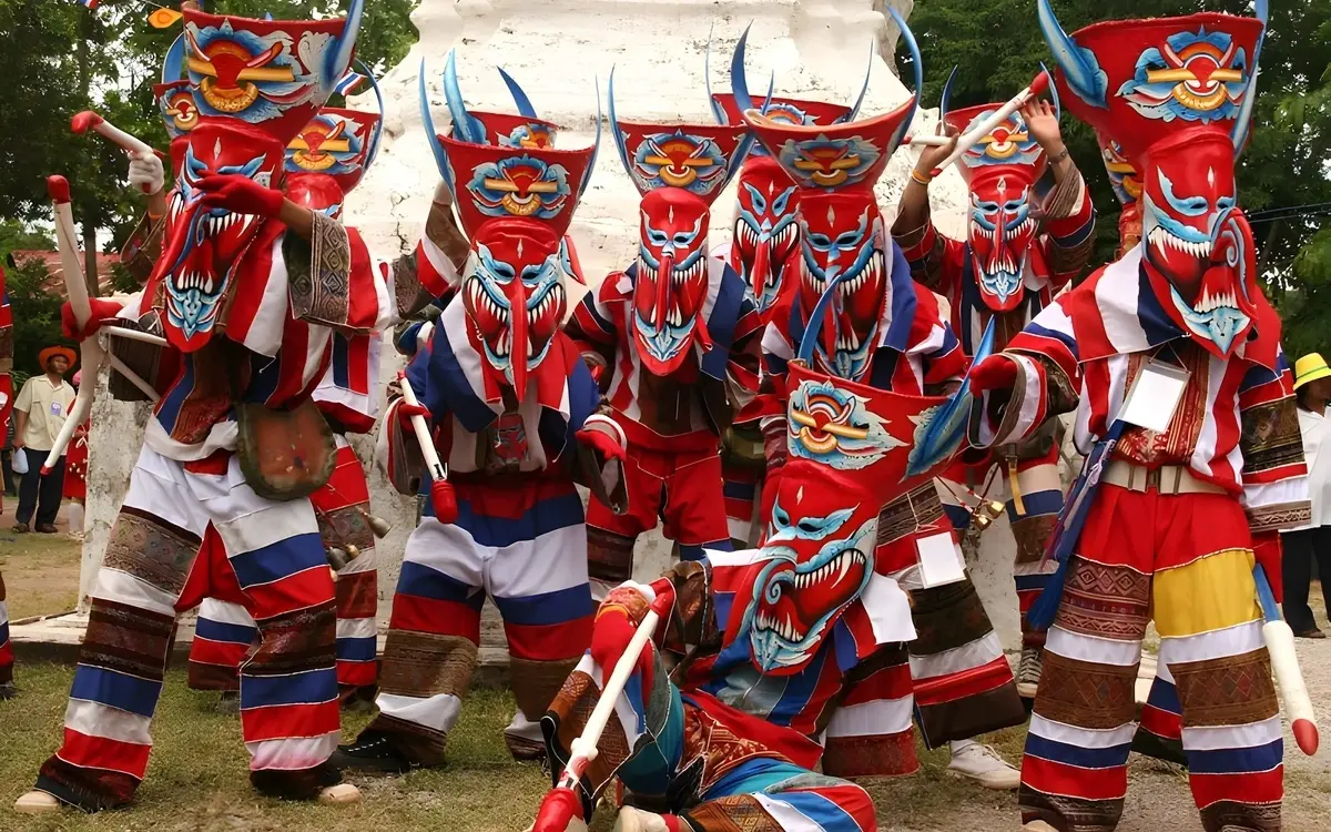 Geisterfest am 18 august in thailand die verbotsliste 221d966d