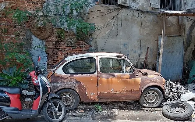 Gesetzlosigkeit auf thailands strassen so erkennen und melden sie illegale fahrzeuge fuer mehr 4c5f7fbb