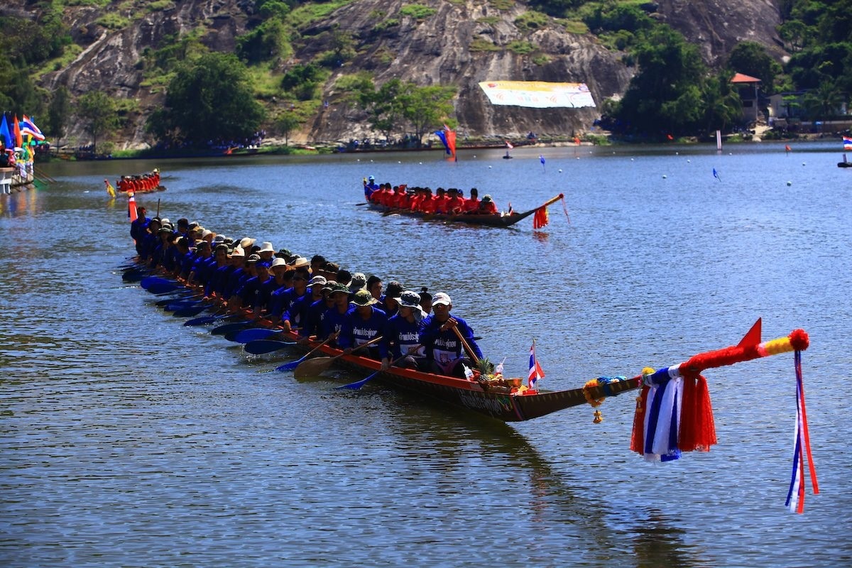 Hua hin veranstaltet langbootrennen auf dem khao tao stausee vom 17 bis 19 november 89b79f02