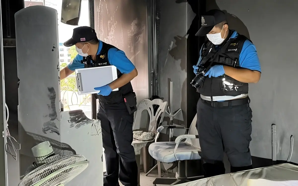 In einem erschütternden Vorfall in Nonthaburi, Thailand, wurde ein 22-jähriger Student brutal ermordet