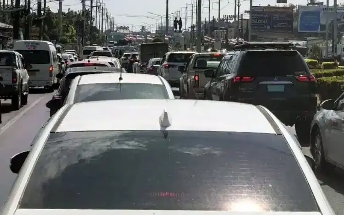 Innovative neuerung phuket nutzt ki zur optimierung des strassenverkehrs 740fc698