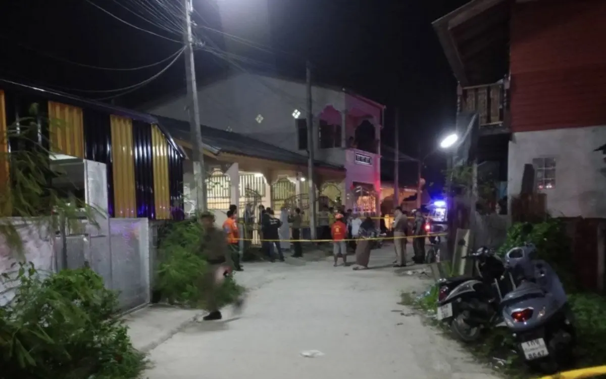 Irrsinniger mord mit m16 gewehr in pattani army ranger erschiesst polizisten 8391f83f