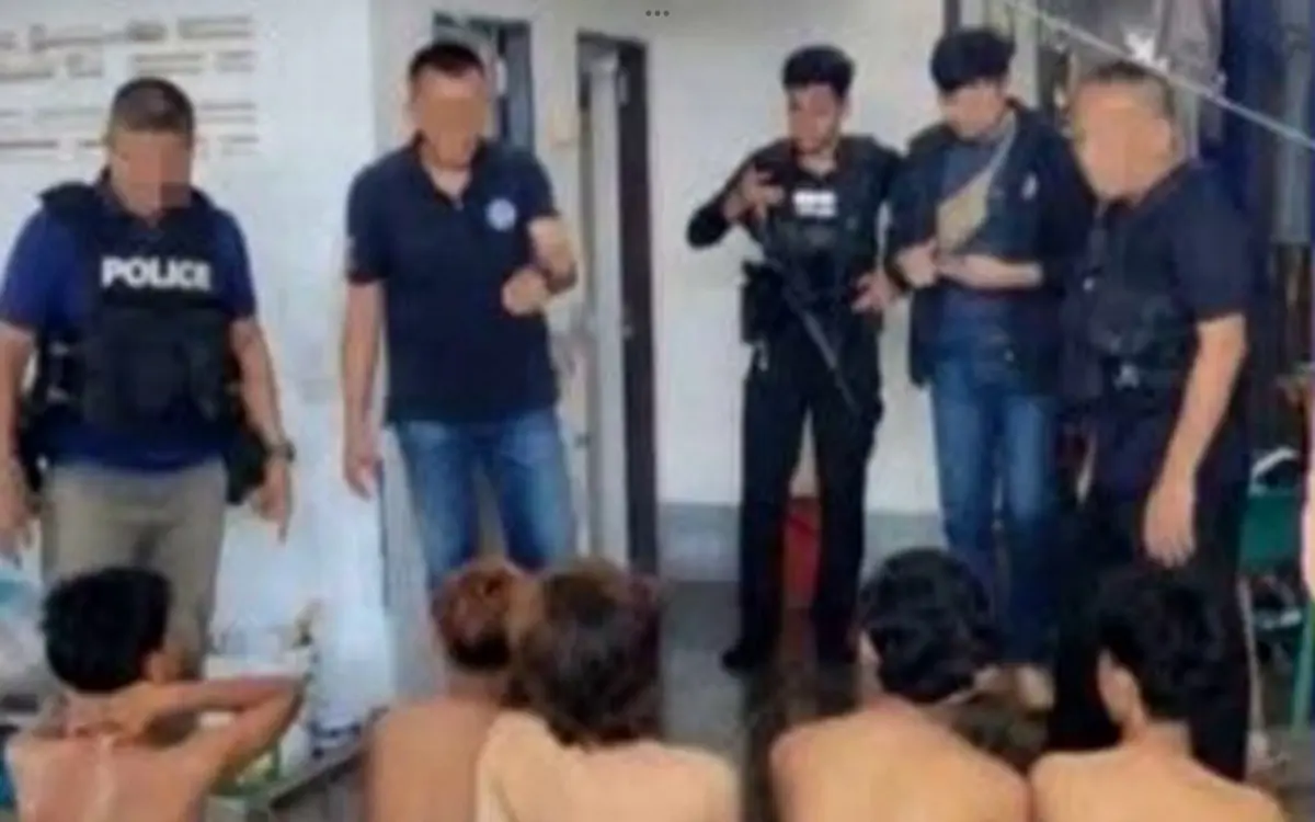 Jugendliche nach bewaffnetem ueberfall in pattani festgenommen d661449f