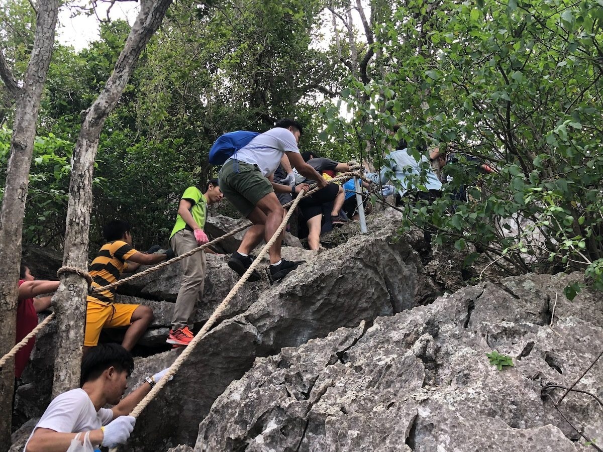 Khao lom muak einer der besten aussichtspunkte in prachuap khiri khan wird im oktober fuer einige 72c5d3c6