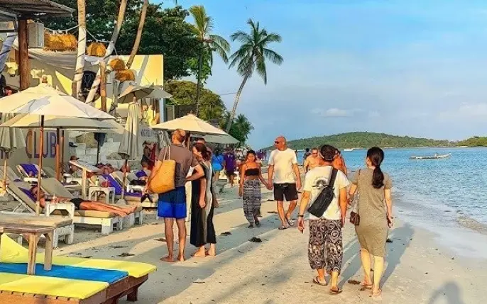 Koh Samui erstickt: 10.000 Touristen täglich