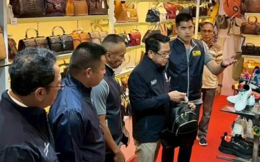 Luxus fakes in mall korruption aufgedeckt 826580f2