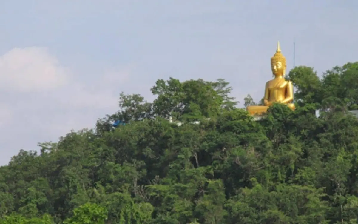 Mysteriöses Grollen in Buriram – Vulkan-Alarm? Nein, nur Wasser!