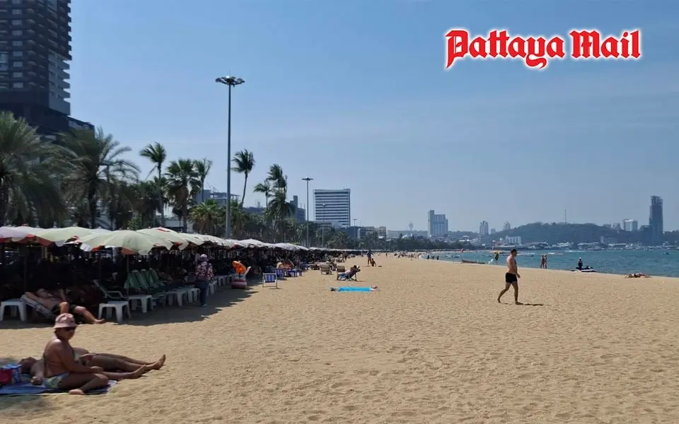 Pattaya wie die stadt in der nebensaison nach abreise der europaeischen touristen erneut erstrahlt 006a7abd