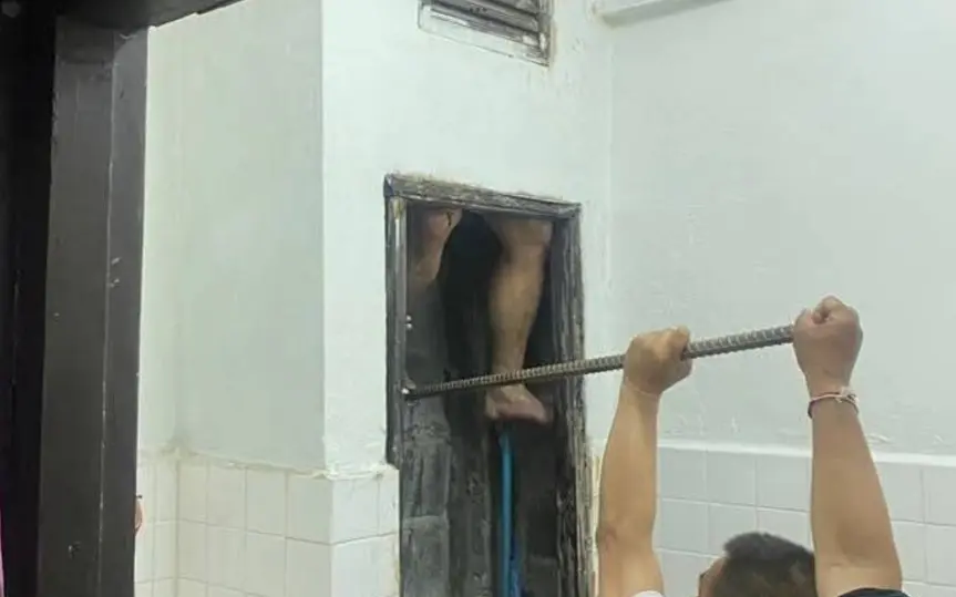 Pech gehabt: Flüchtender Dieb zu dick für Wasserschacht