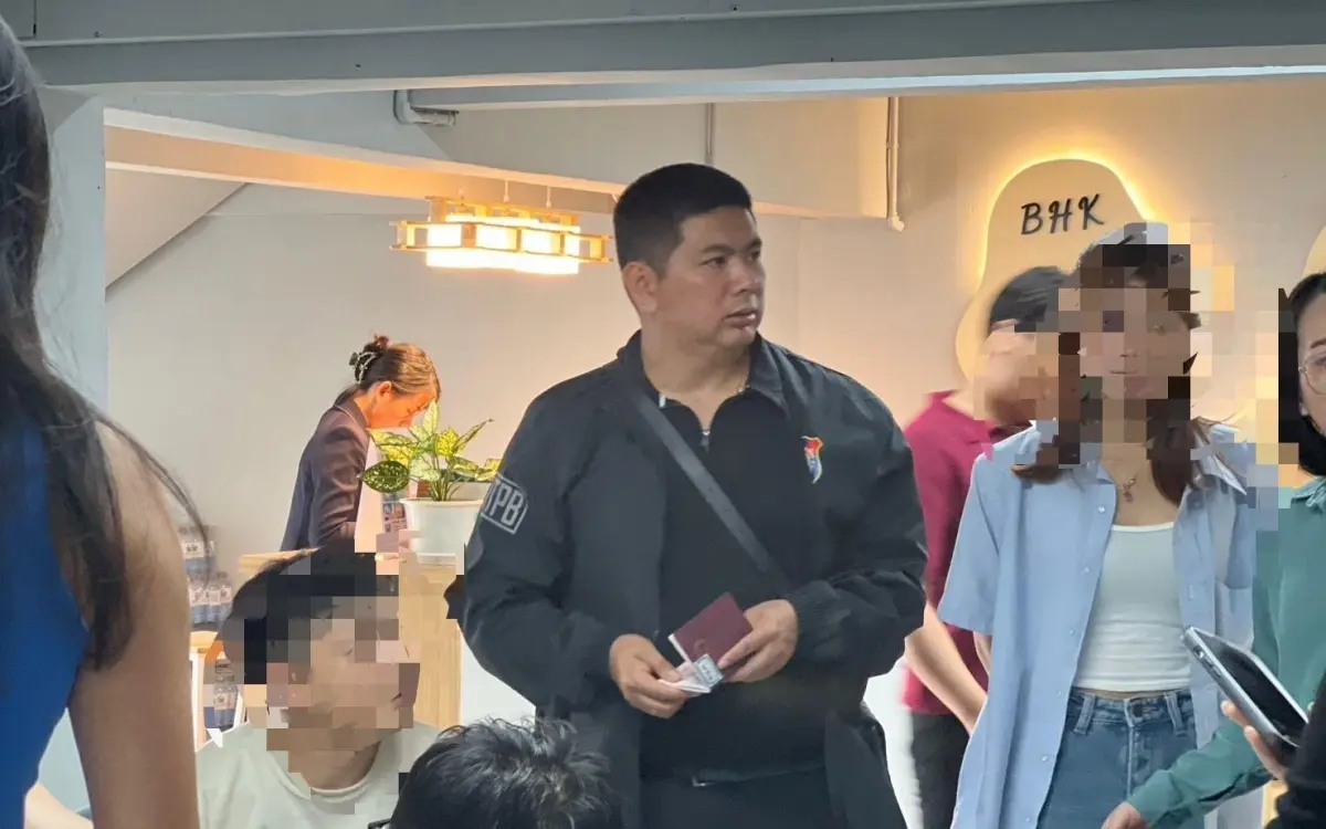Razzia gegen illegale beschaeftigung in pattaya auslaendische angestellte ohne arbeitserlaubnis ef536c0d
