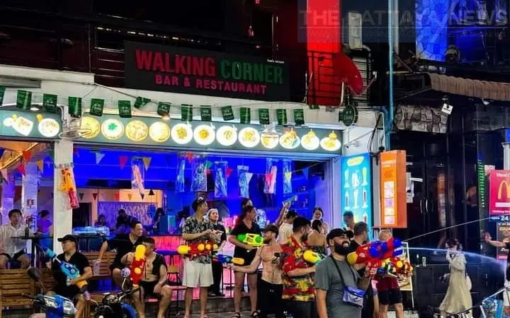 Rechtsfragen rund um songkran was sie ueber wasserspritzen wissen sollten a6d66727