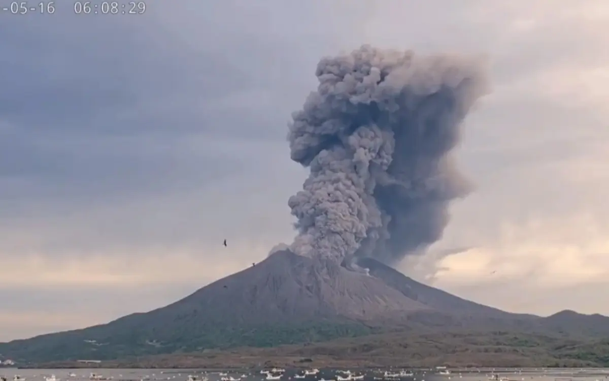 Sakurajima explodiert behoerden warnen dringend d1757ba2
