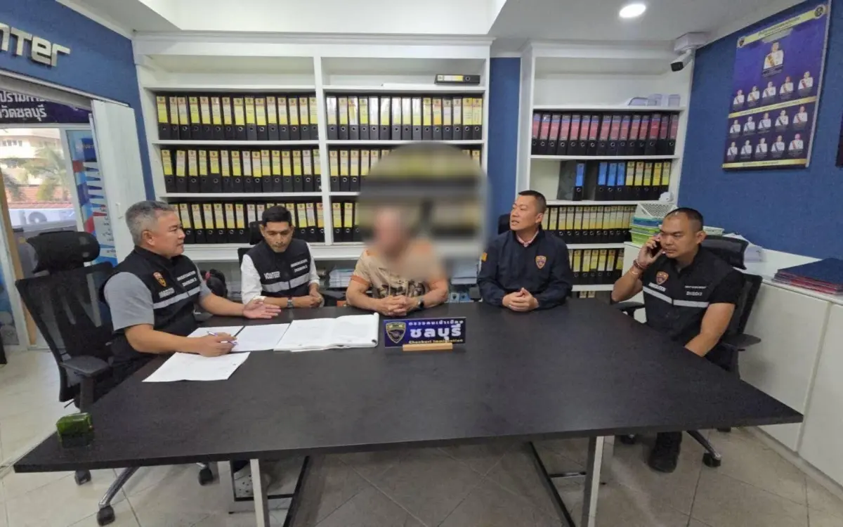 Schnelle festnahme eines schweizers in pattaya wegen mutmasslichem sexuellen kindesmissbrauchs 1a5d9219