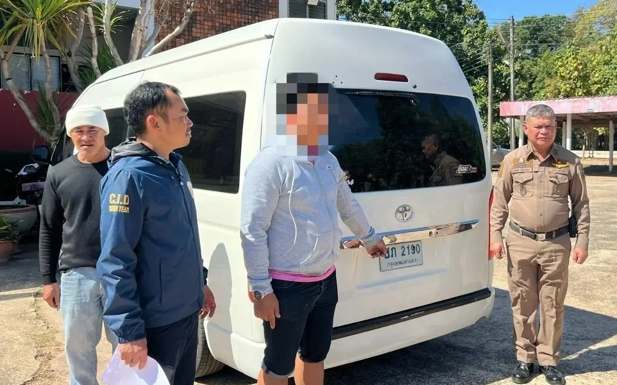 Schwerer vorwurf thailaendischer minibusfahrer nach vergewaltigung von 19 jaehrigem fahrgast 11cfdb65