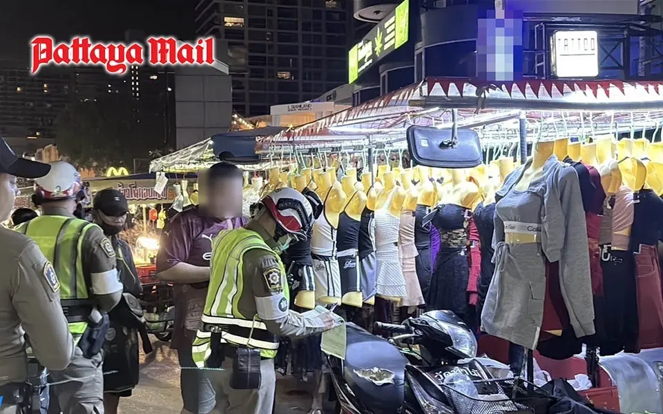 Strassenhaendler in pattaya ursache der verkehrsprobleme oder nur ein teil des ganzen 34b16629