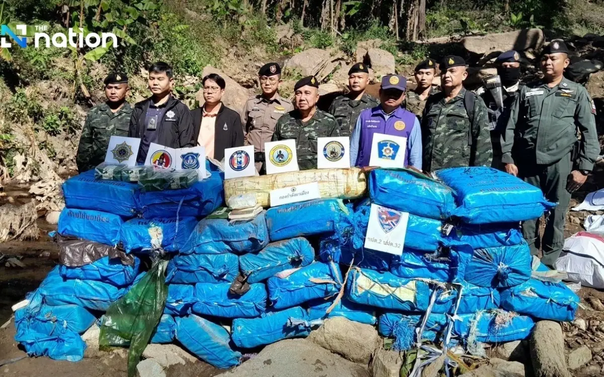 Thailändische Streitkräfte töten 4 Schmuggler – 1 Tonne Drogen nahe der Grenze zu Myanmar beschlagnahmt