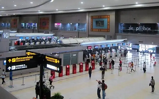 Thailand einreise schock fuer urlauber am flughafen ef2dd57c