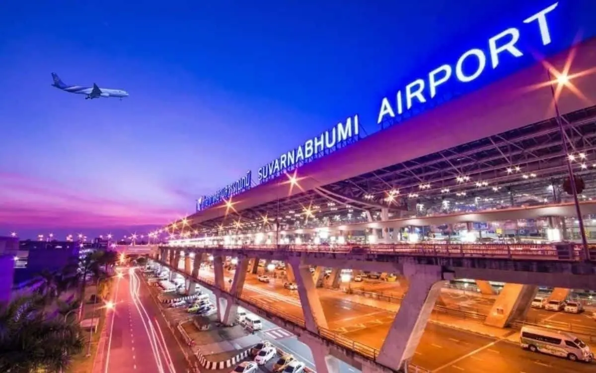 Thailands flughaefen stuermen die weltspitze suvarnabhumi don mueang im fokus 042fe741
