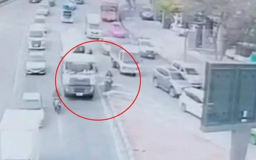 Toedlicher motorradunfall 24 jaehriger verliert sein leben video 047c78d5