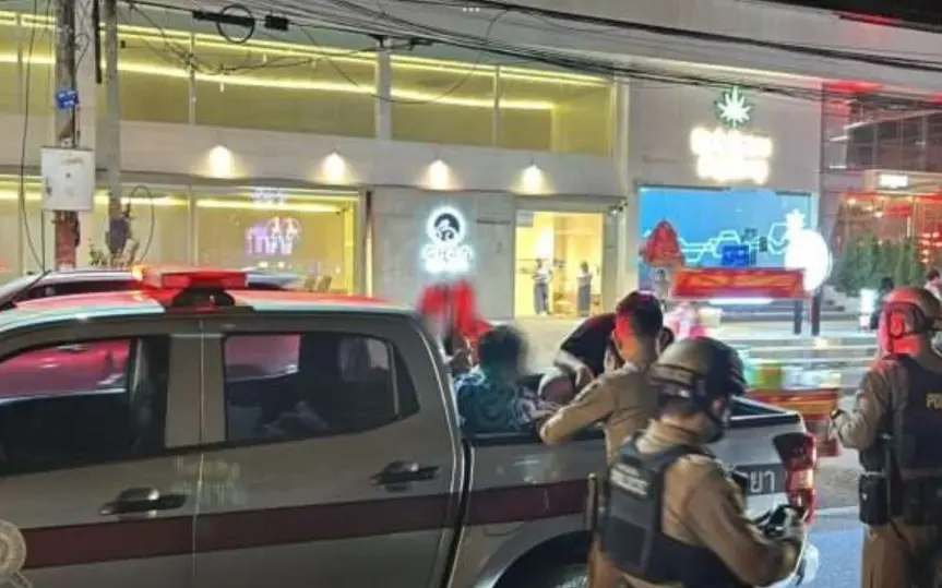 Touristen eskalation in pattaya schlaegerei nach oeffentlichem urinieren sorgt fuer aufregung 49aa4dfd