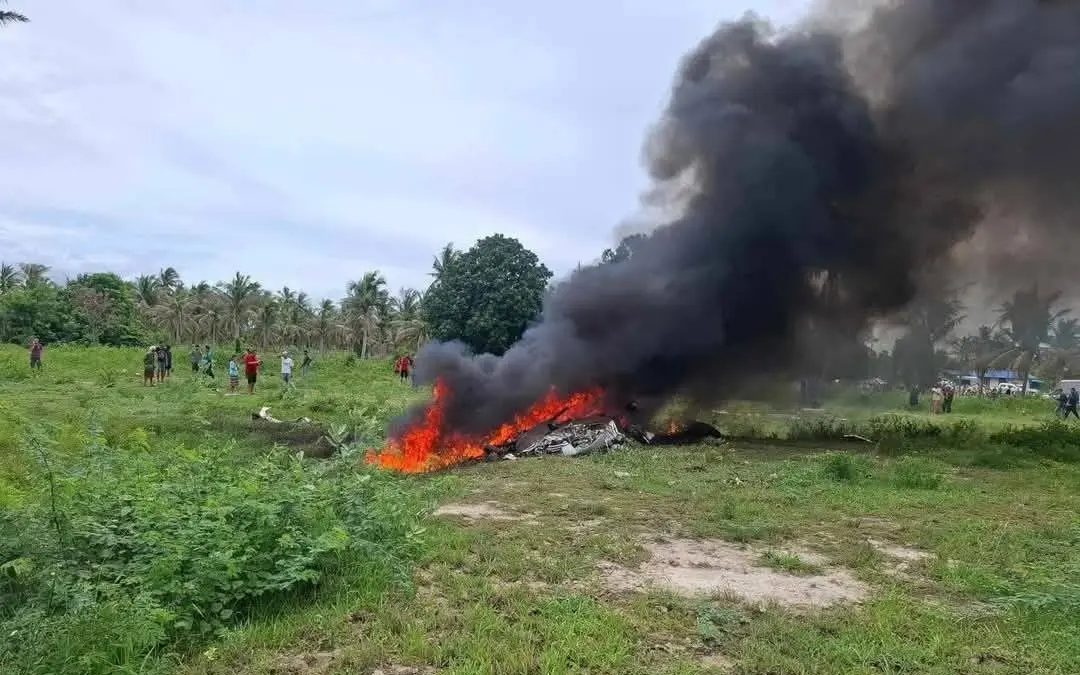 Tragoedie in thailand polizeihubschrauber abgestuerzt video 9769609f