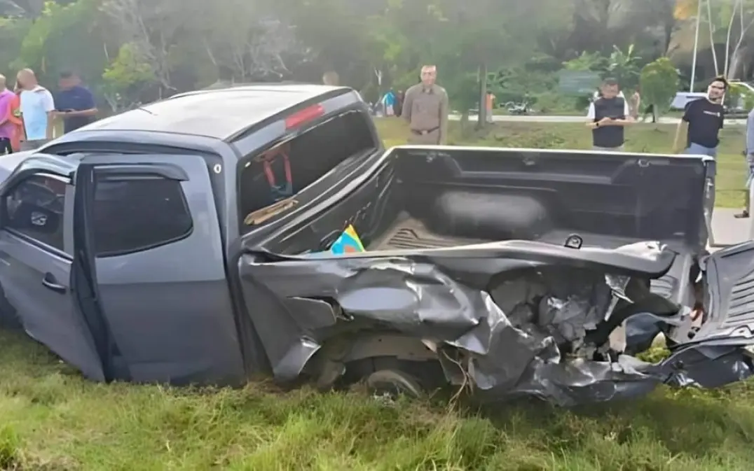 Unfall in trang zug erfasst pickup vier tote 152989c4