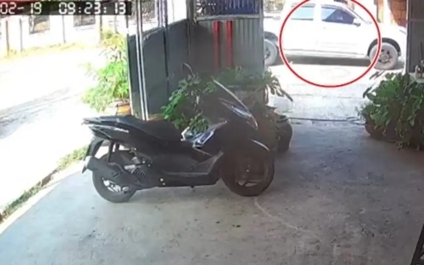 Unfassbarer vorfall in buriram schulleiterin angeschossen ehemann begeht selbstmord 1e6d9409