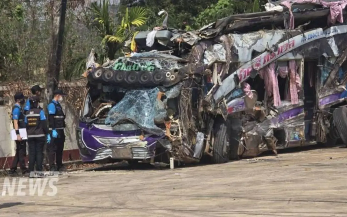 Update prachin buri busunfall fordert 19 menschenleben fahrer hat ruhezeiten nicht eingehalten e1b180eb