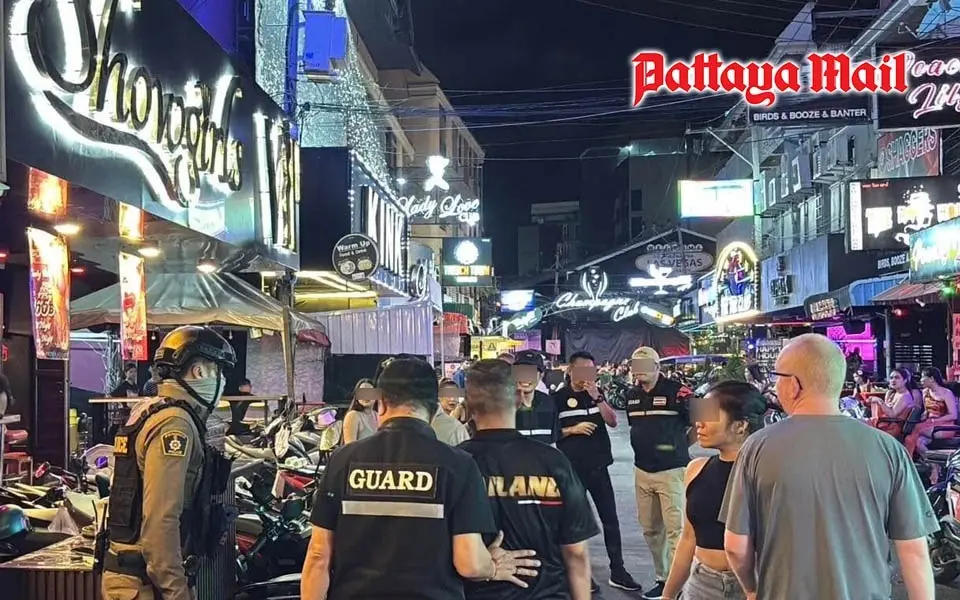 Verhaftung in pattaya eifersuechtiger ex mann einer bardame bedroht personal mit waffe 6b21ef40