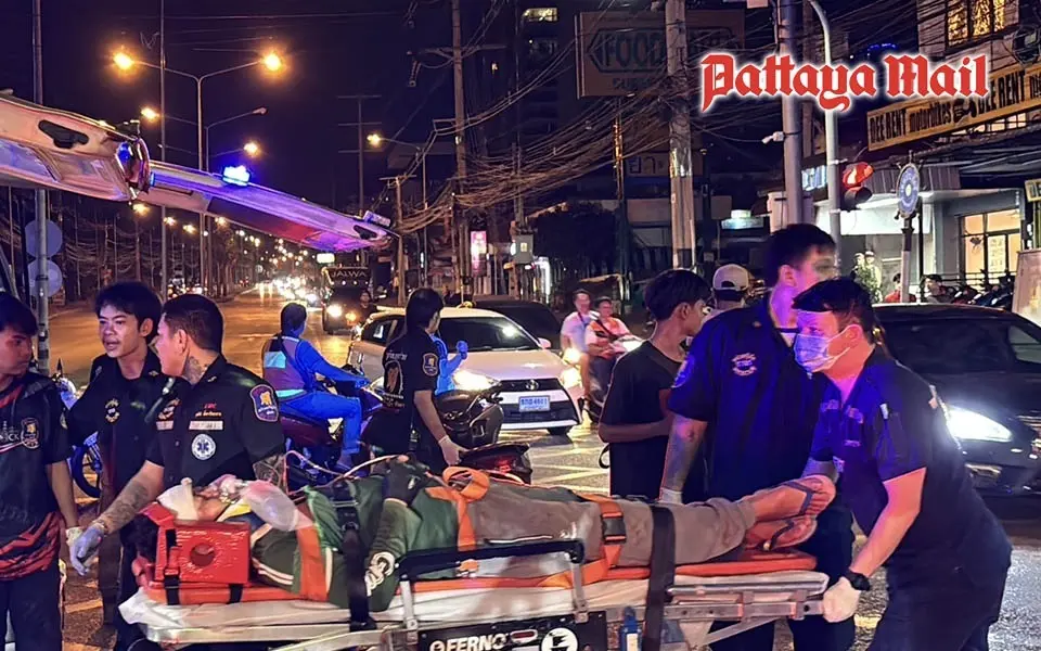 Verkehrsteilnehmern ruecksichtslose food delivery fahrer verwandeln pattayas strassen in 4f6f1ee1