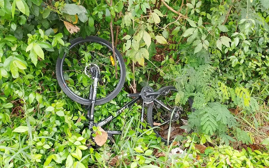Verlorene kontrolle pick up fahrerin uebersieht belgischen radfahrer tod im krankenhaus b45e729e